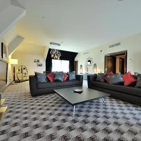 Hilton 4* Milano