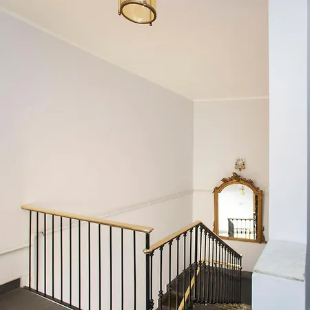 Apartamento Exclusive Location, Cozy And Modern *