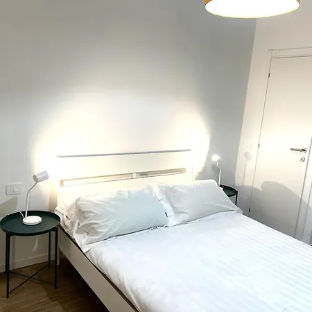 Milanoflats - New Lomellina Apartment *