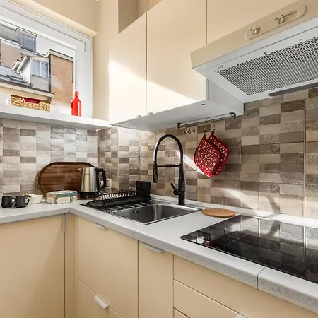 Apartamento Urban Retreat In Loreto Metro E Free Wifii *