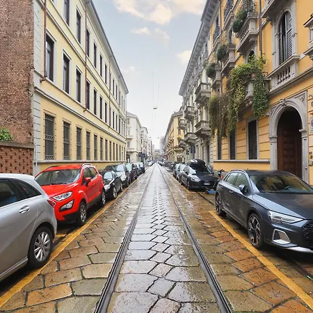 Apartamento Primopiano - Ausonio Milão