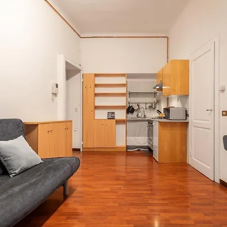 Fiamma20 In Tricolore Apartment