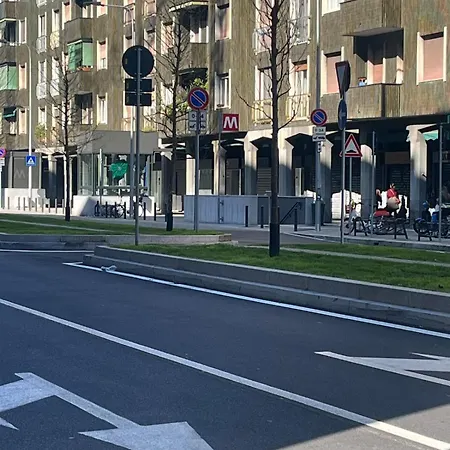 شقة In A Well-served Area