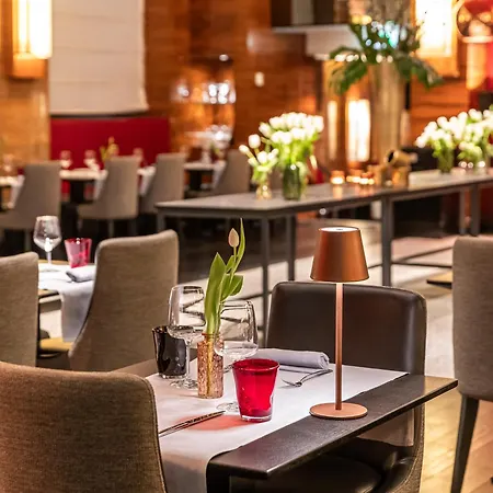 Starhotels Ritz Hotel Milan
