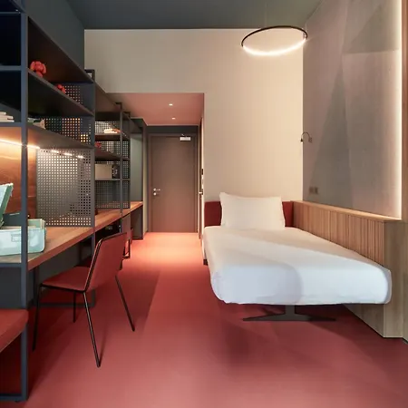 21 House Of Stories Navigli 4* Milan