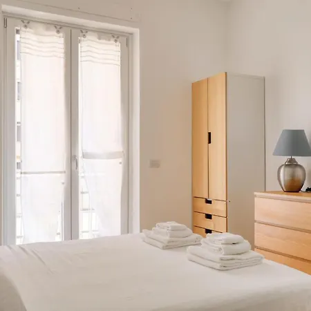 Lägenhet Bilocale Fiera