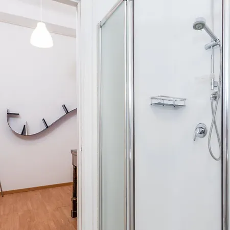 The Discovery Road - Your From * Mediolan