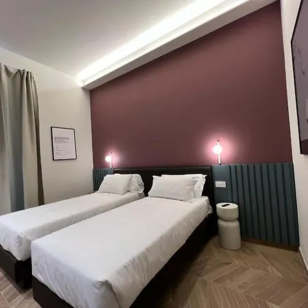 Rossovino Boutique 3* Milaan