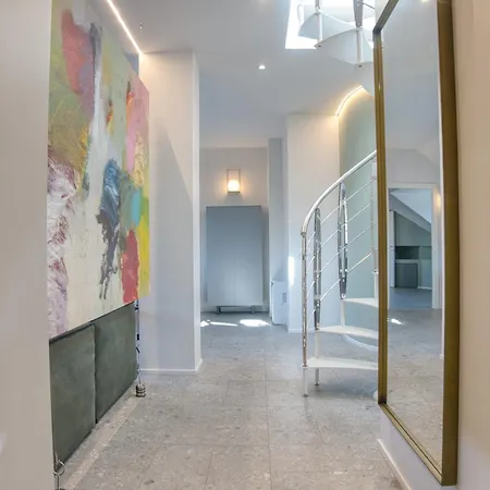 Apartment Corso Vittorio Emanuele Stunning Penthouse - Exclusive Living In