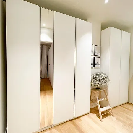 Lägenhet New Quiet And Design In The Heart Of