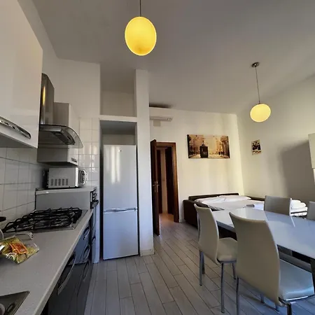 Kibilu - Bilocale Citta Studi, San Raffaele, Linate * Milánó