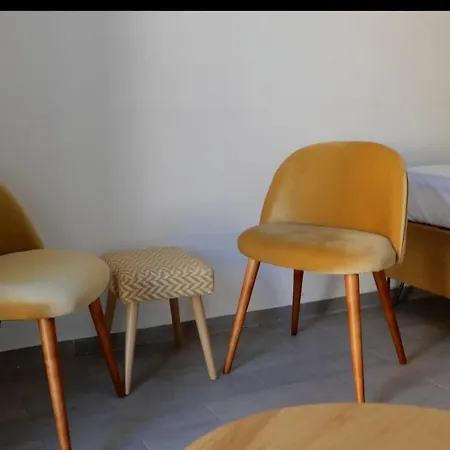 Monolocale Vicino Al Metro Apartment *