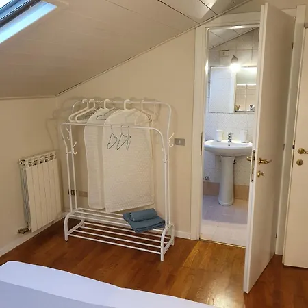 Comfortable 6 Min From Station