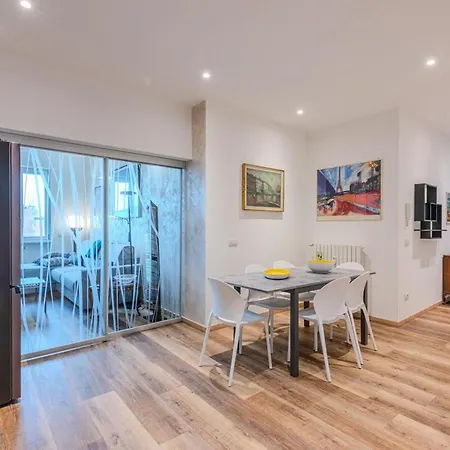 Citylife - Modern Apartment