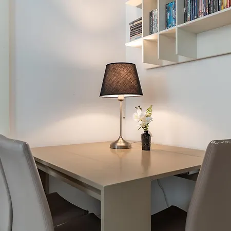 Elegant In The Heart Of Appartement