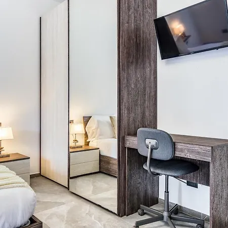 Hostmate - - Via Dei Transiti - Nolo Apartmán *