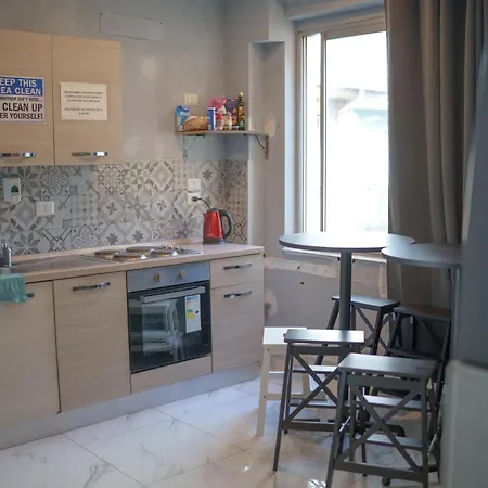 Hostel Lion & Youth Milan