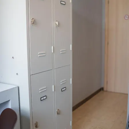 Lion & Youth Hostel Milan