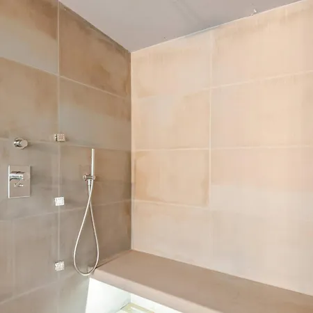 Апартаменты Milano's Exclusive Loft, Pool & Милан