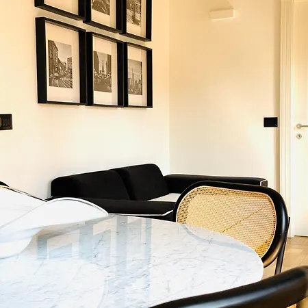 Appartement Comecasa 10 Min Walk From Duomo And Policlinico Mangiagalli *
