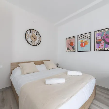 Nolo 5 - - Leia Hospitality Lejlighed