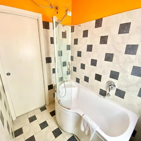 1 Min Castle - 7 Min Cathedral On Walk Prestige Apartamento *