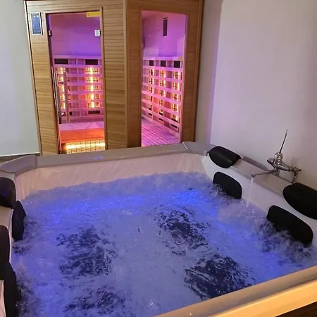 Apartment Luxury Oasis In Duomo Jacuzzi Sauna Milan