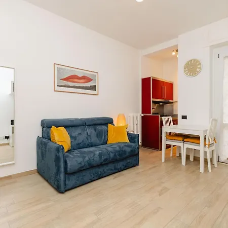Bacio Di Velluto Vicino Metro Apartment