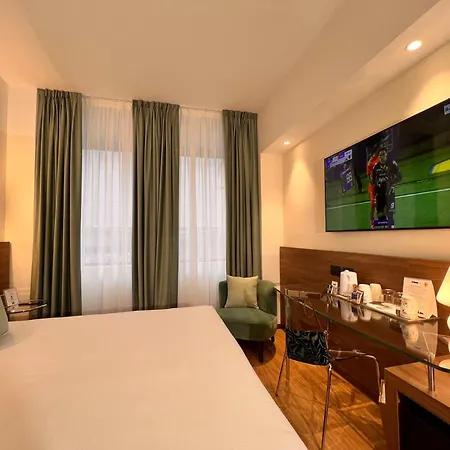 Western 4* Milan