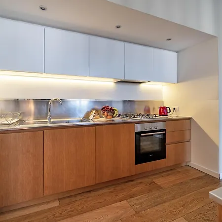 Apartment Heart San Sepolcro Duomo Milan