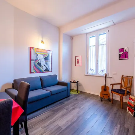 Apartment Nuovi Bilocali Station - 2 Con Parcheggio In Box E 1 Con Balcone -no Box- N&s Town Homes