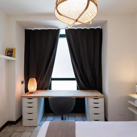 Urban House - Darsena Navigli Center Apartament *