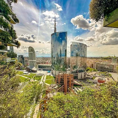 Castillia 22 - Terrazza Sul Bosco Verticale Milan