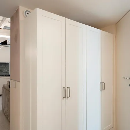 Daire Homemi 5 Vie Milano