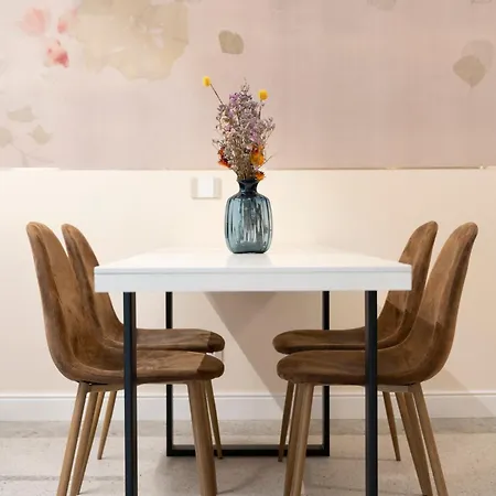 Homemi 5 Vie Daire Milano