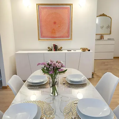 Апартаменты Oasis Of Design And Comfort With Terrace