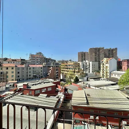 Metro S&m Home, Moderno E Confortevole Con Metropolitana M3 Sotto Casa