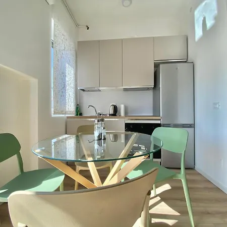 Apartament Metro S&m Home, Moderno E Confortevole Con Metropolitana M3 Sotto Casa Mediolan