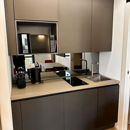 아파트 Navigli Relax With Private Balcony And Parking *