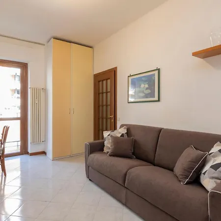 Апартаменты De Angeli San Siro Large Two-room Милан