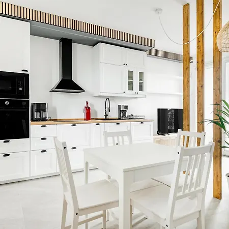 Certosa District - Modern Flat & Free Box Parking Appartement *