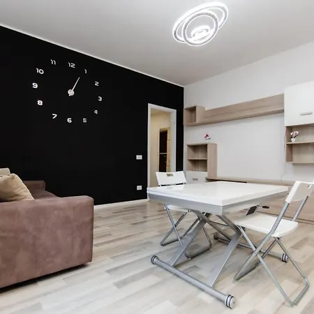 דירה Lugano 2 S&s Home, Moderna E Tranquilla, Vicino Al Centro Di Milano, Con Parcheggio Gratuito Esterno