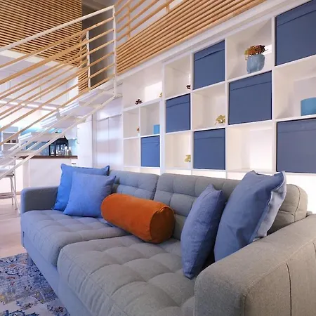 Modern Loft Just A Few Steps From Corso *