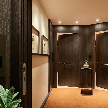 Hotel Bvlgari 5*