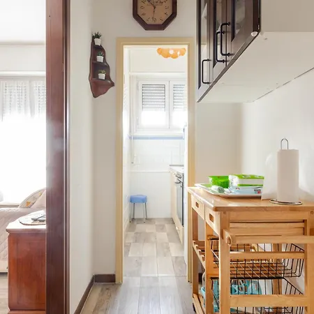 Modern Near Rogoredo Apartman *