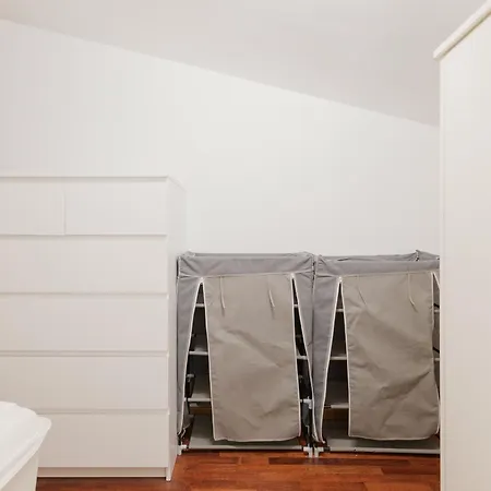 Apartment Spacious 600 Mt To Metro M3 Comasina Milan