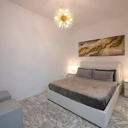 La Galleria Apartment Milan