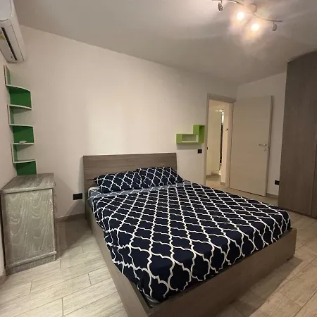 2 Bedroom In Porta Venezia * Milánó