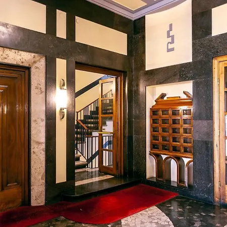 Appartement Bilocale Con Wifi In Palazzo Storico, A 5 Minuti Dal Duomo Zona San Babila - Tribunale *