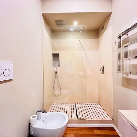 Homeby, Casa Canonica Milan